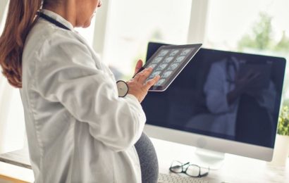 Cardiologists Say Rights to Maternity Leave Violated
