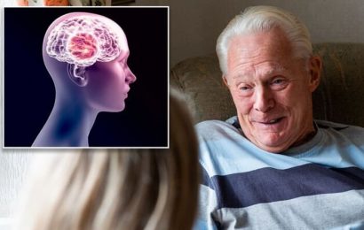 Dementia: The signal in social interactions that could be a sign of the condition