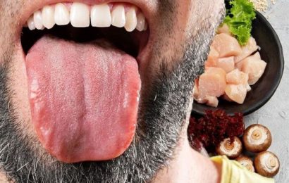 Vitamin B12 deficiency: Glossitis on your tongue indicates low B12 levels warns the NHS