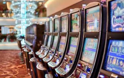 200,000 Australian kids exposed to serious levels of parental gambling
