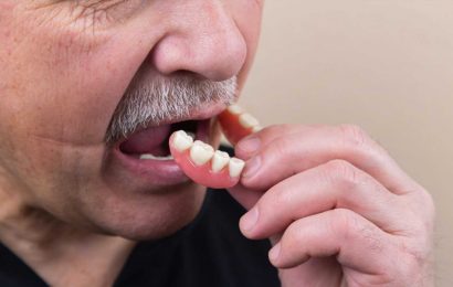 Study suggests wearing dentures may affect a person’s nutrition