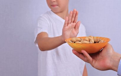 Adolescents With Food Allergies Share Common Concerns