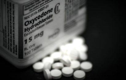 Judge Rules in Favor of 3 Drug Distributors in Opioid Lawsuit