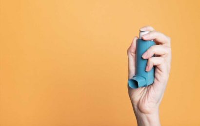 What genes are associated with asthma exacerbations?