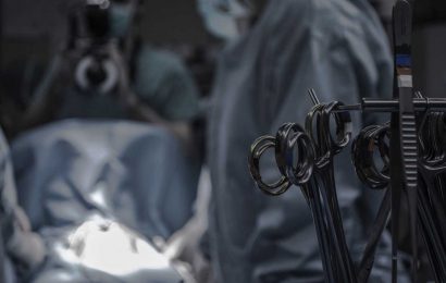 Black patients less likely to get minimally invasive heart surgery, more likely to die