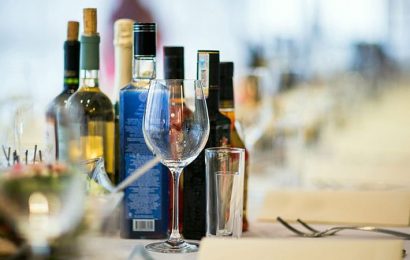 Non-Heavy Alcohol Use Associated With Liver Fibrosis, NASH