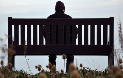 Dementia: Social isolation may increase risk by 28%