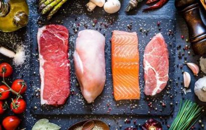 ‘Avoid’ three meats that could cause painful joint crystals – expert