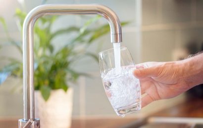 Almost half of Brits admit to only drinking one glass of water a day