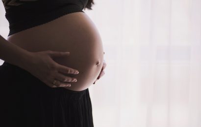Pregnancy-related deaths spiked for second consecutive year during COVID-19