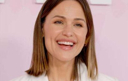 Jennifer Garner Experienced Every Mom's Dream Moment When Her Youngest Kids Did This Heartwarming Thing