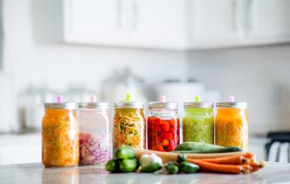 Can the fermentation of foods enhance their antioxidant properties?
