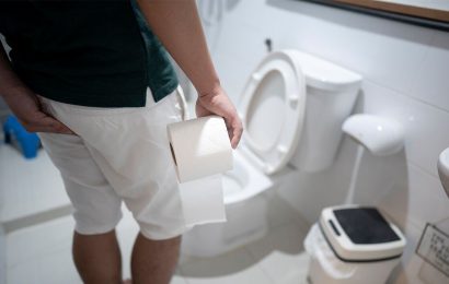 Red flags when you go to the toilet you should never ignore – GP advice