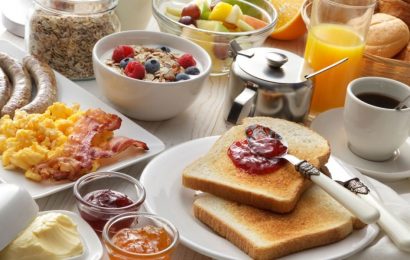 BREAKFAST and WEIGHT LOSS  Why A Healthy Breakfast Should Be A Part Of Your Weight Loss Plan