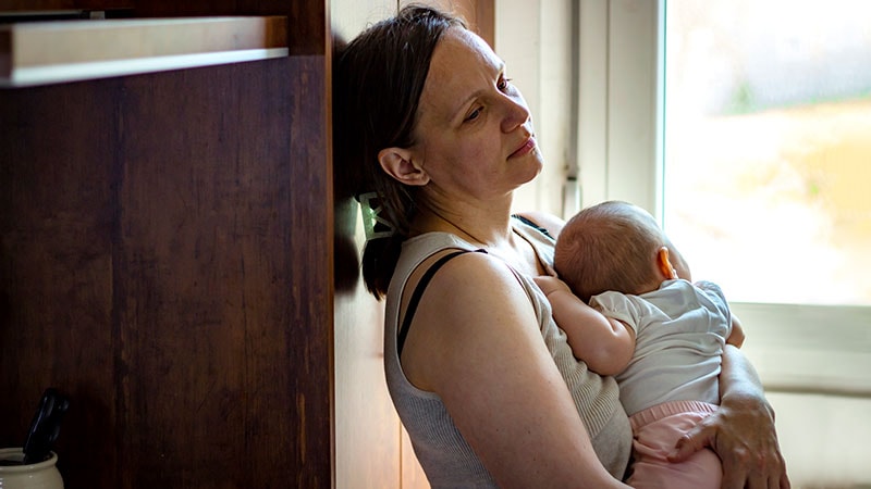 One in Six French Women Have Postpartum Depression