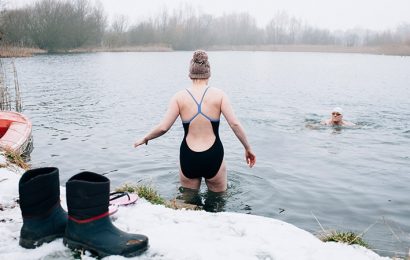 Cold-Water Swimming for Your Health? These Docs Say Jump In